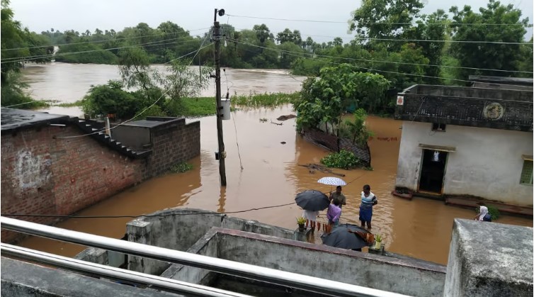 Nine dead in separate rain-related